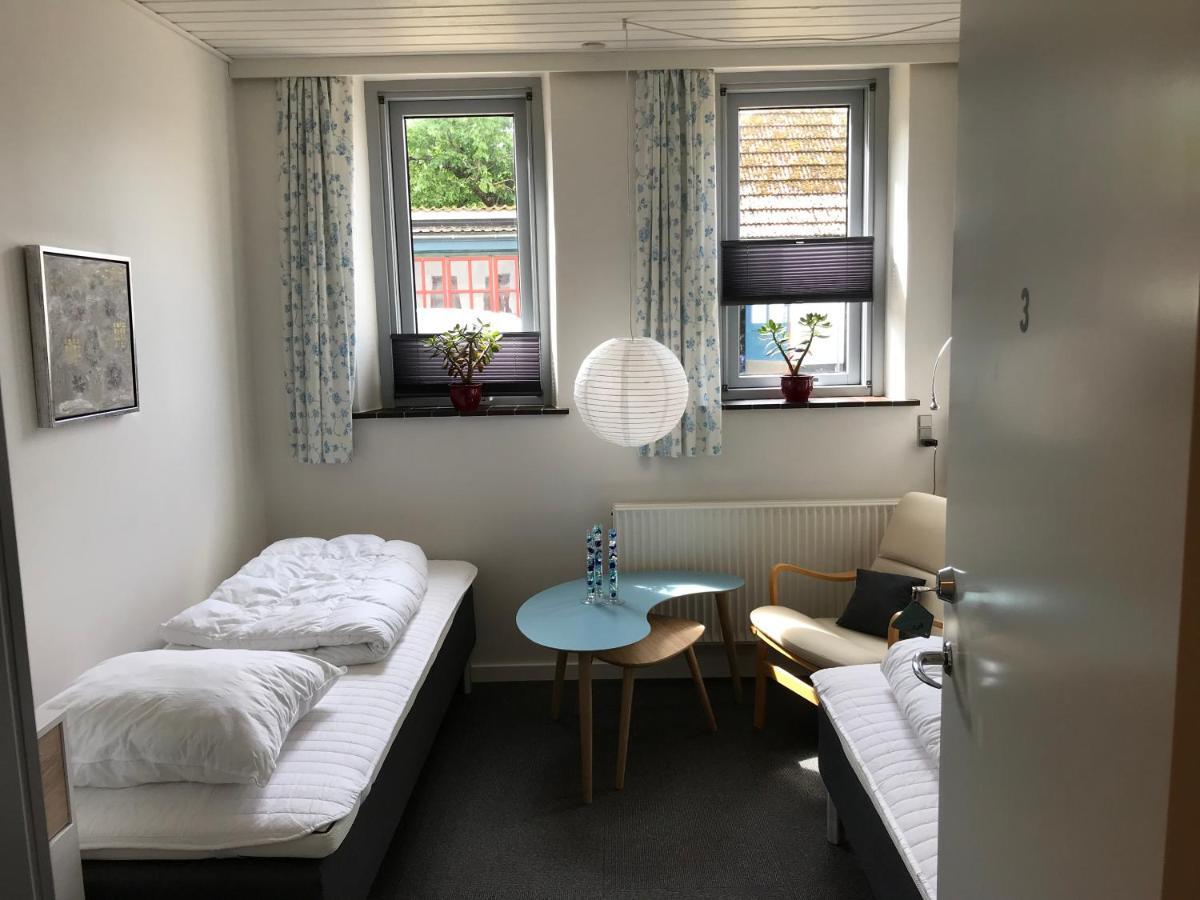 Ibsens Gaard Hotel Ебелтофт Екстериор снимка